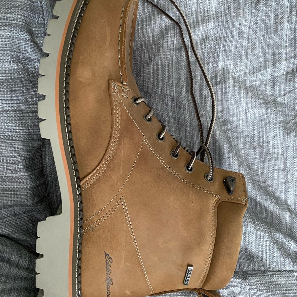 Eddie Bauer boots